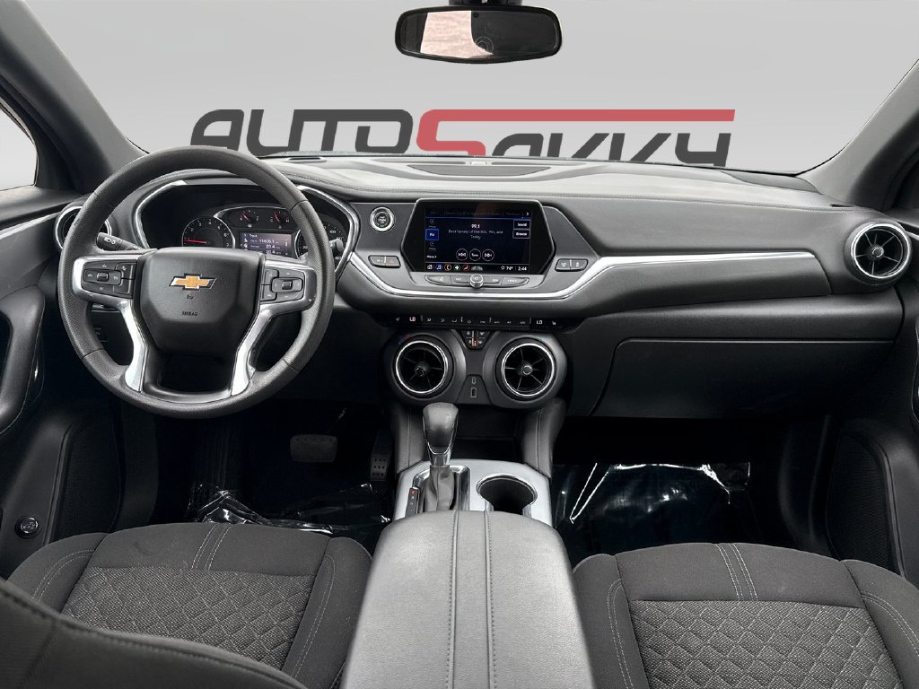 2022 Chevrolet Blazer photo 17 of 18