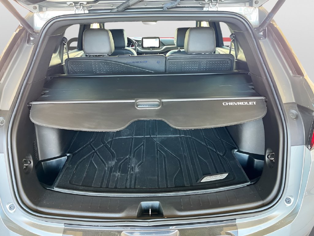 2023 Chevrolet Blazer photo 27 of 33