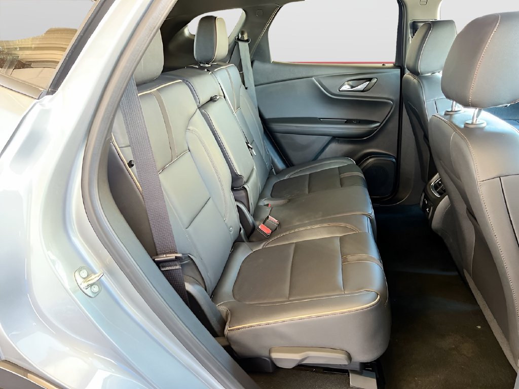 2023 Chevrolet Blazer photo 28 of 33