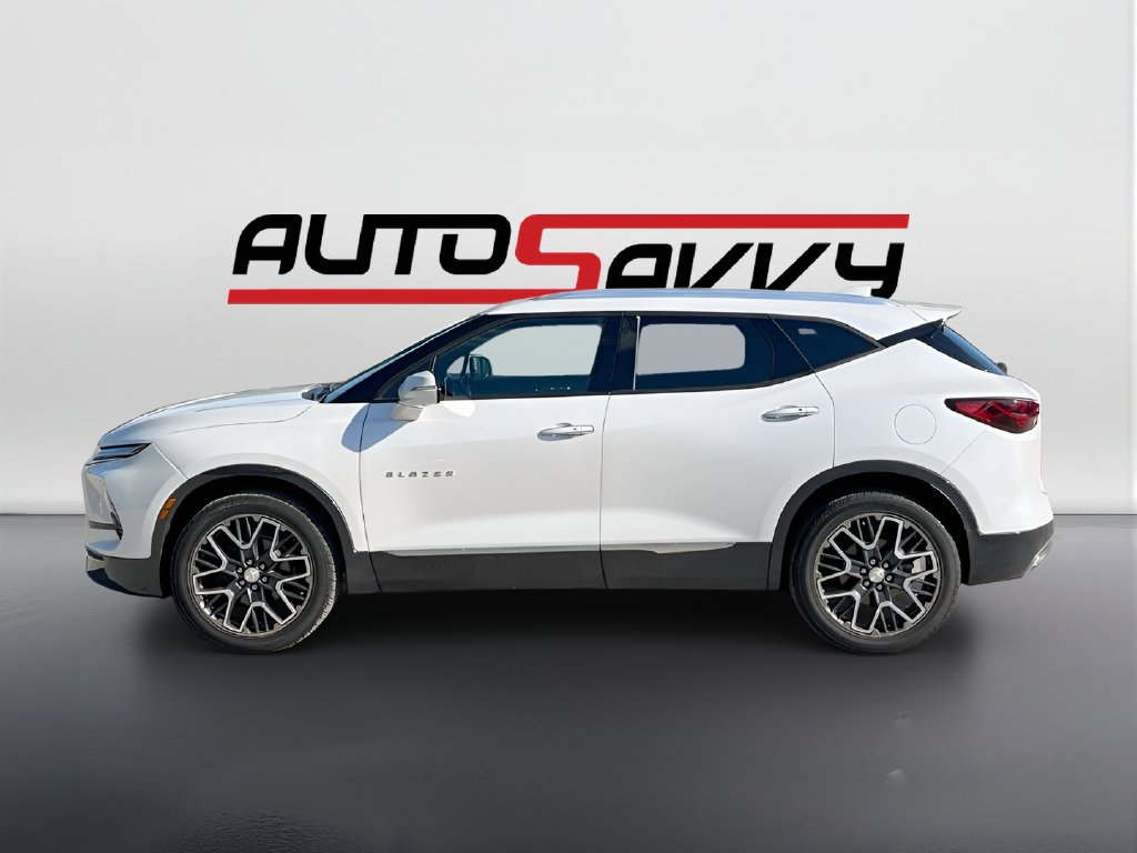 2024 Chevrolet Blazer photo 4 of 34