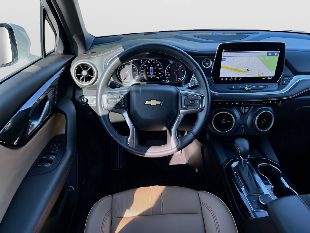 2024 Chevrolet Blazer photo 24 of 34