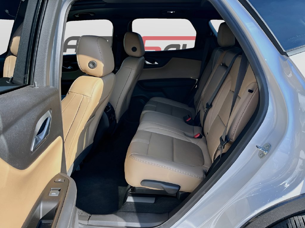 2024 Chevrolet Blazer photo 26 of 34