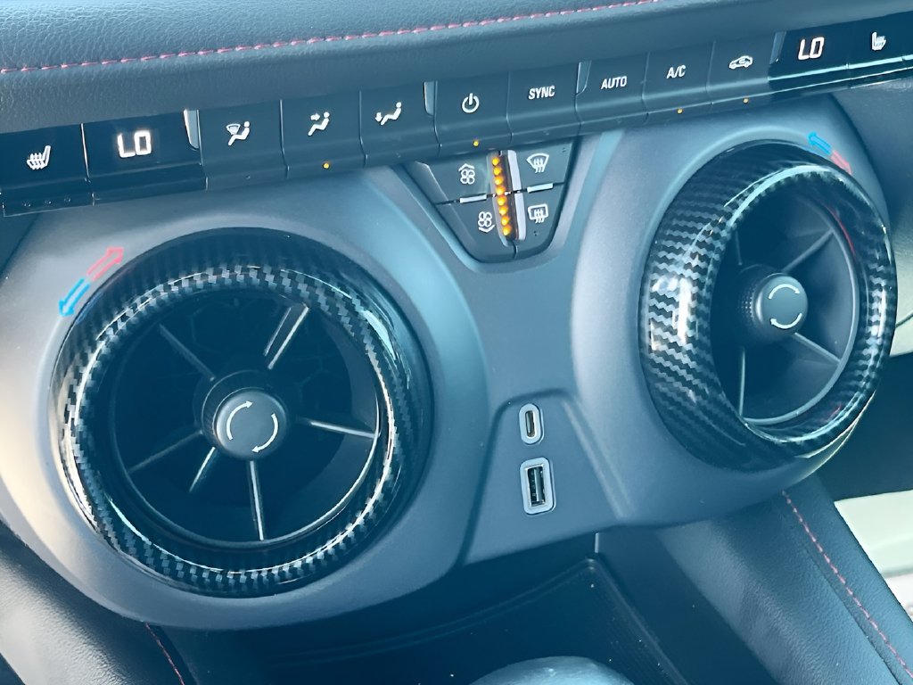 2022 Chevrolet Blazer photo 16 of 32