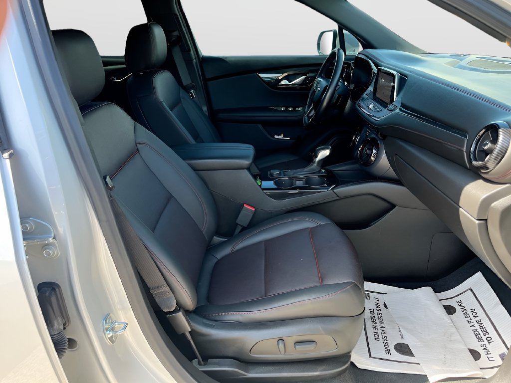 2022 Chevrolet Blazer photo 28 of 32