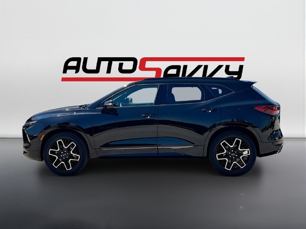 2024 Chevrolet Blazer photo 4 of 34