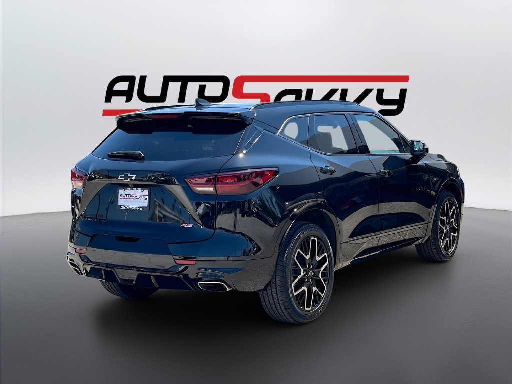 2024 Chevrolet Blazer photo 7 of 34