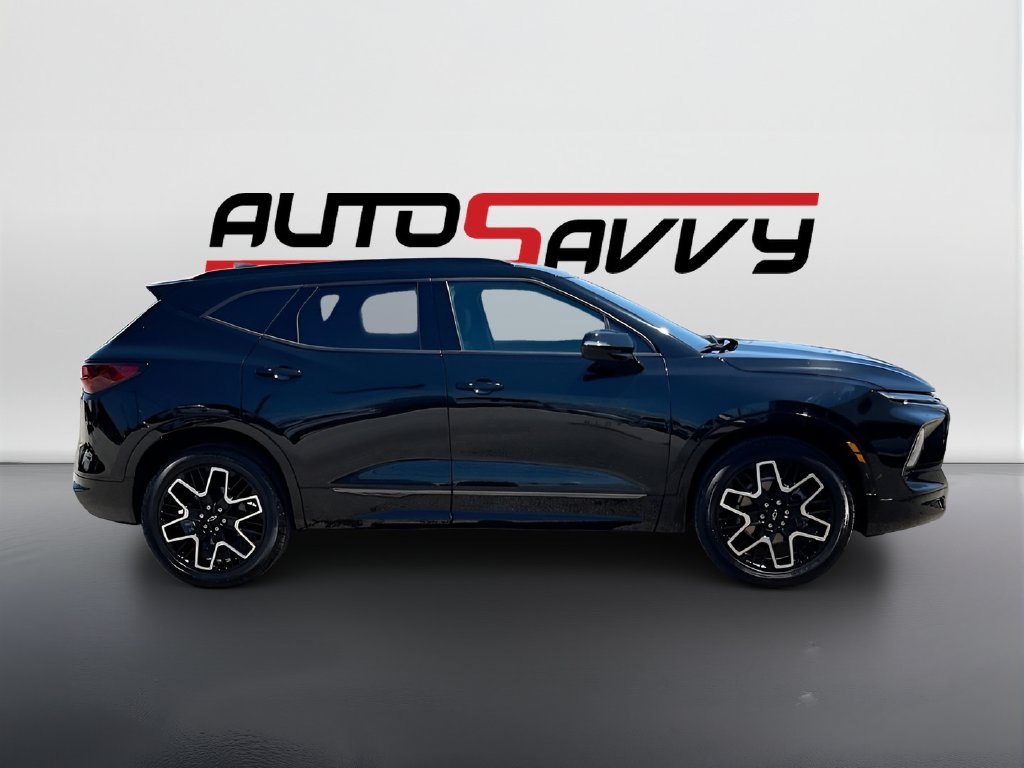 2024 Chevrolet Blazer photo 8 of 34