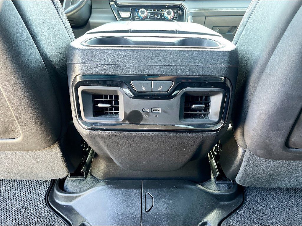 2023 GMC Sierra 1500 photo 27 of 35