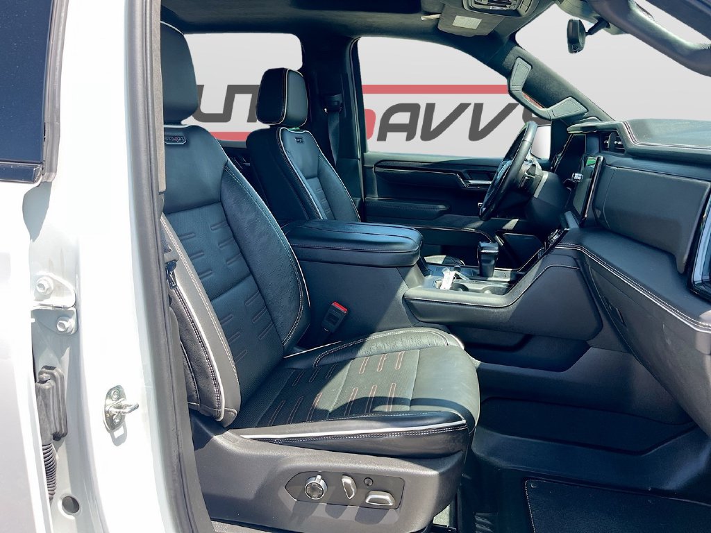 2023 GMC Sierra 1500 photo 30 of 35