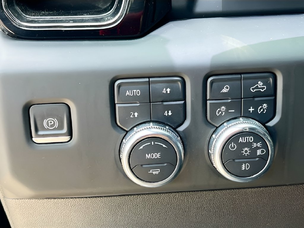 2023 GMC Sierra 1500 photo 10 of 34