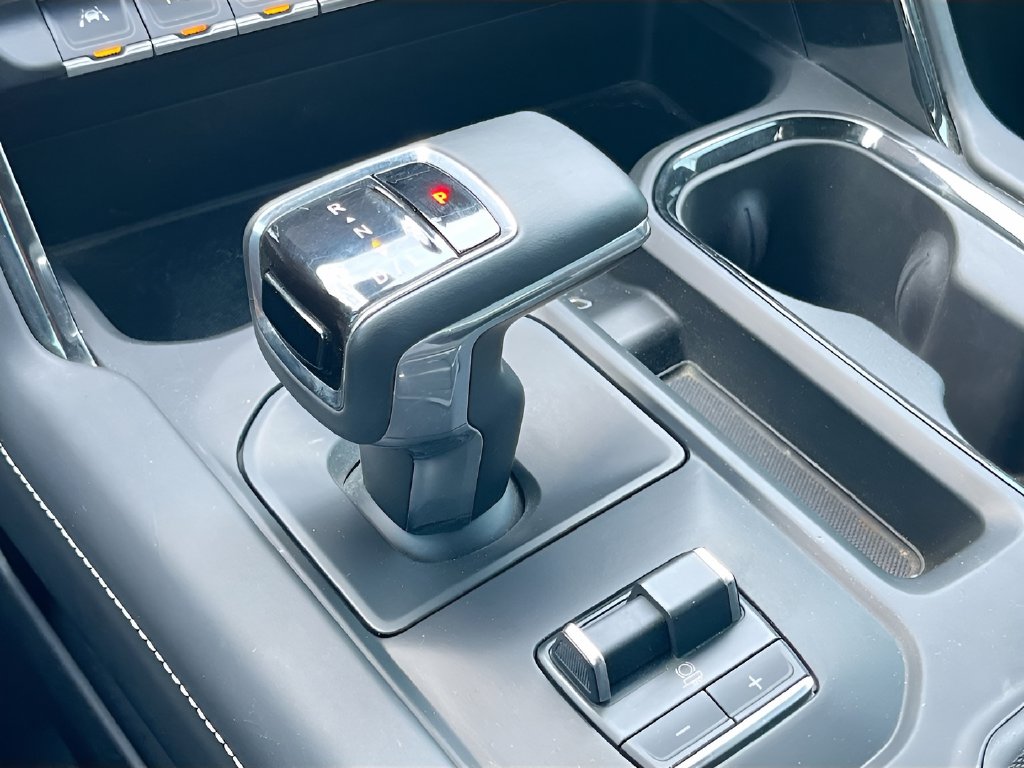 2023 GMC Sierra 1500 photo 17 of 34