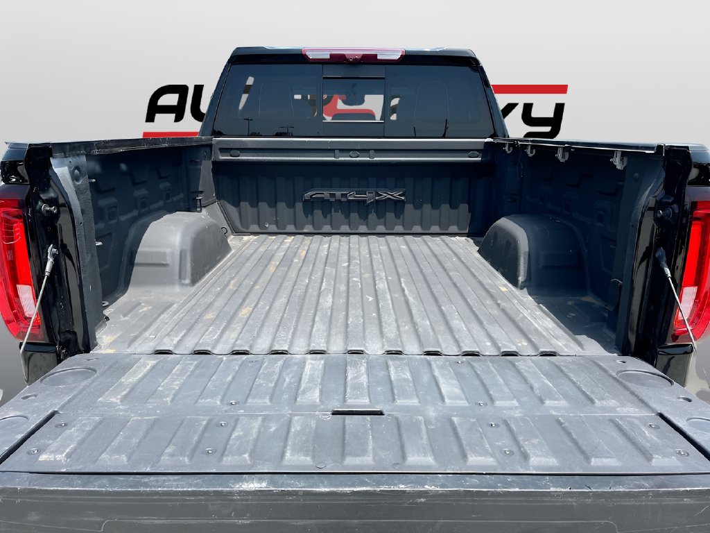 2023 GMC Sierra 1500 photo 28 of 34