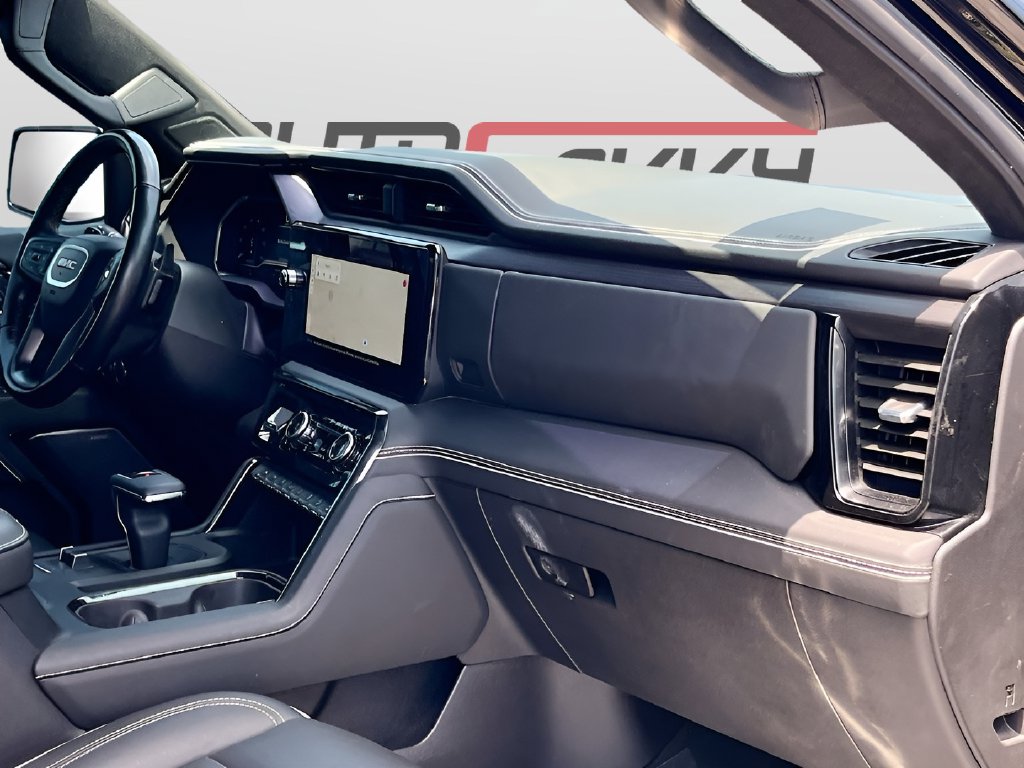 2023 GMC Sierra 1500 photo 31 of 34