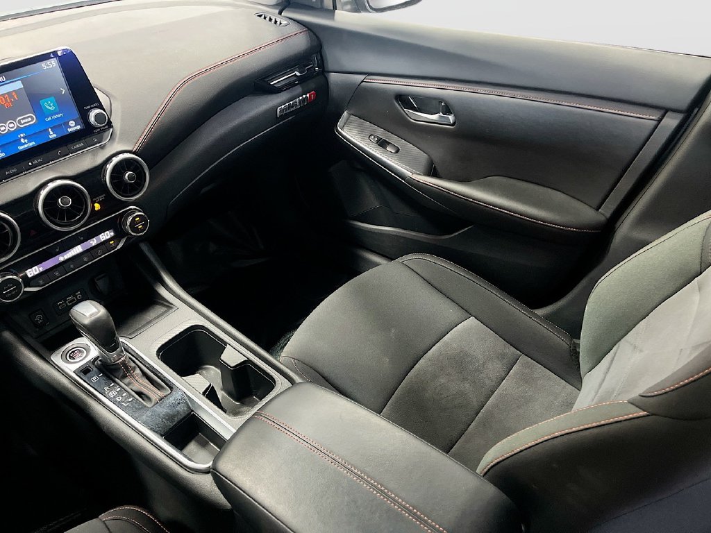 Used 2025 Super Black Nissan SR image 22