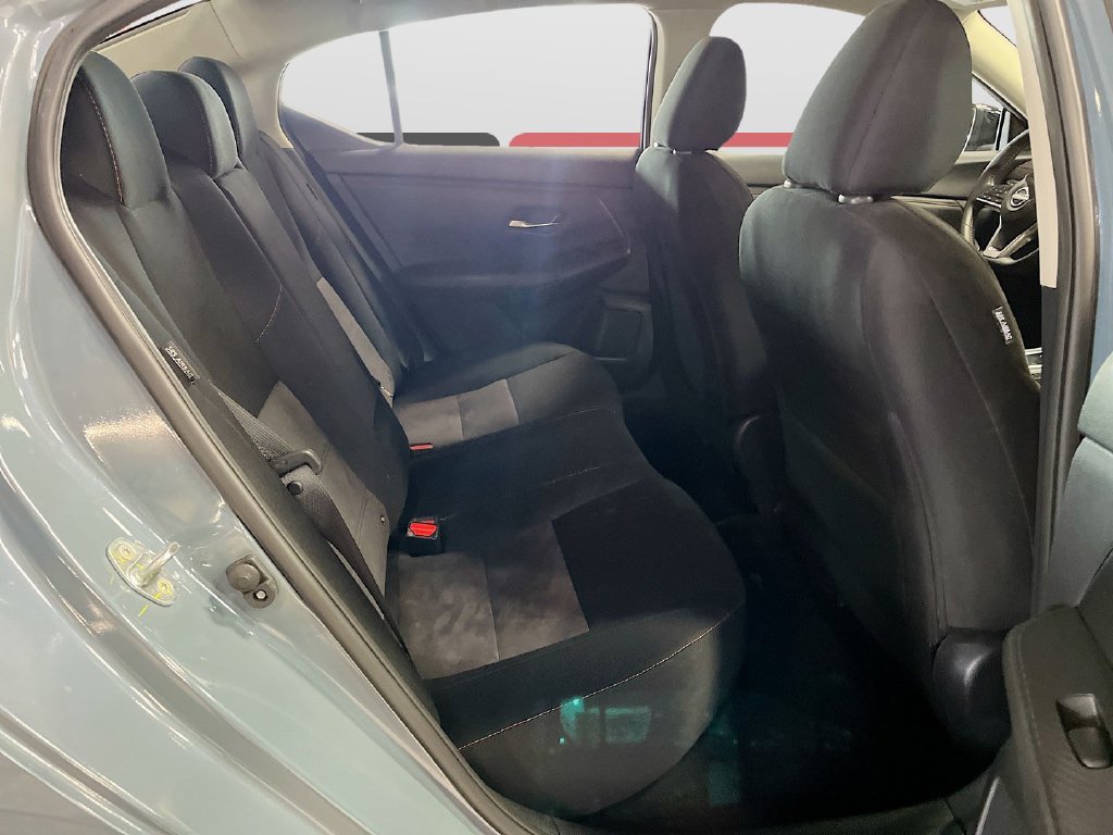 Used 2025 Super Black Nissan SR image 25