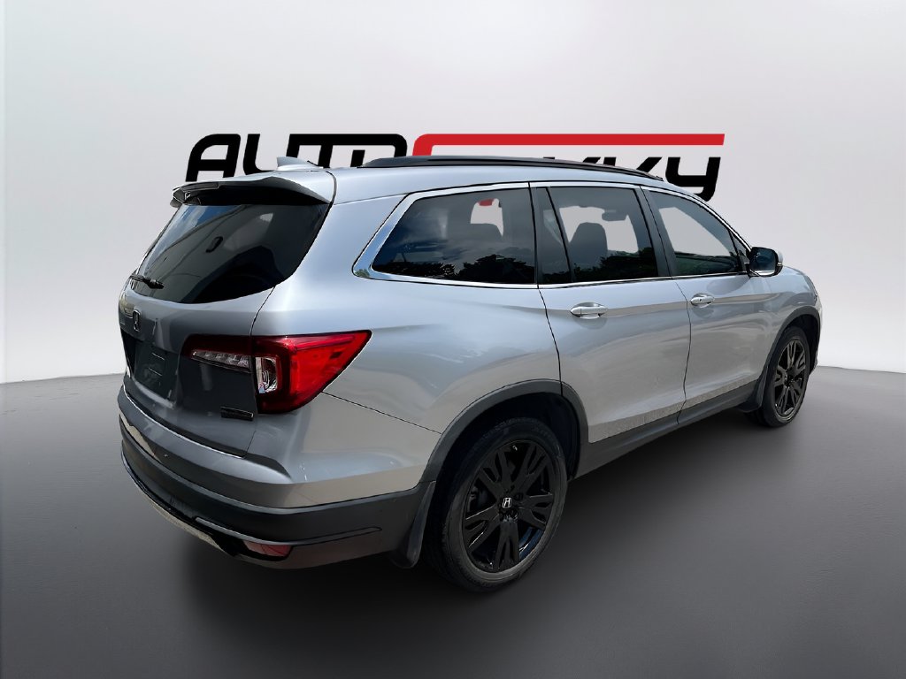 2022 Honda Pilot photo 7 of 33