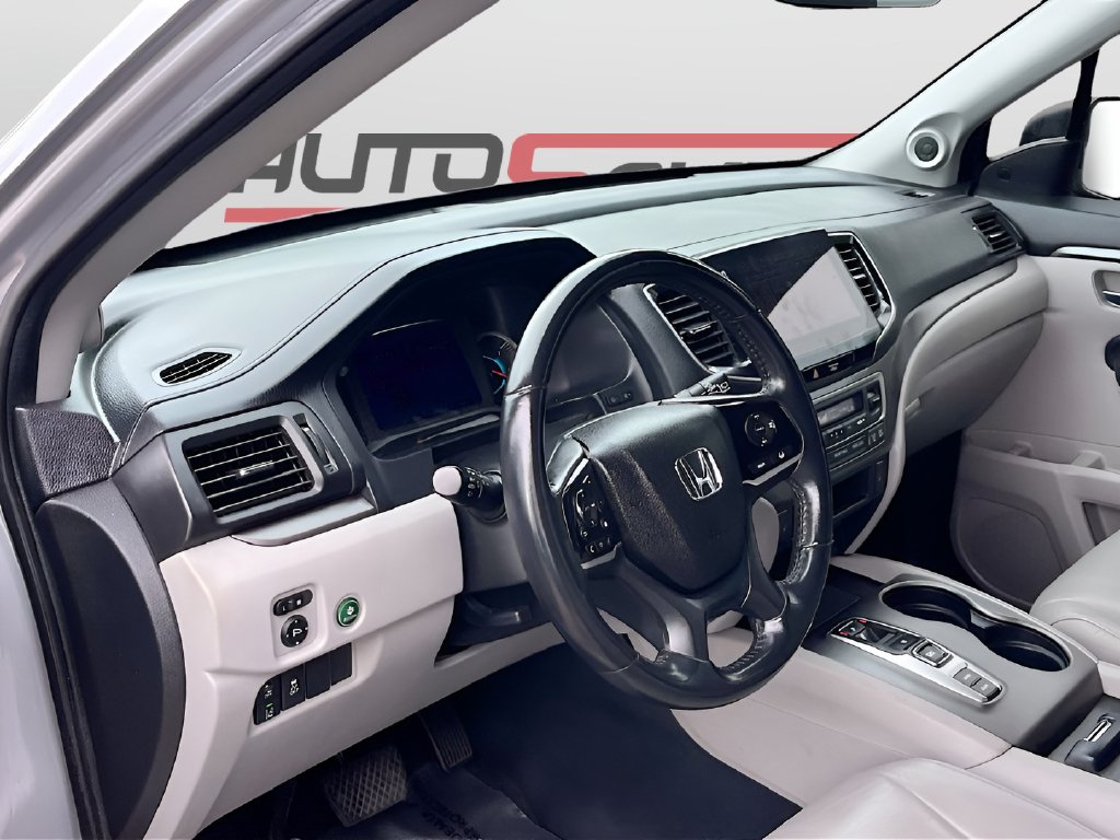 2022 Honda Pilot photo 9 of 33