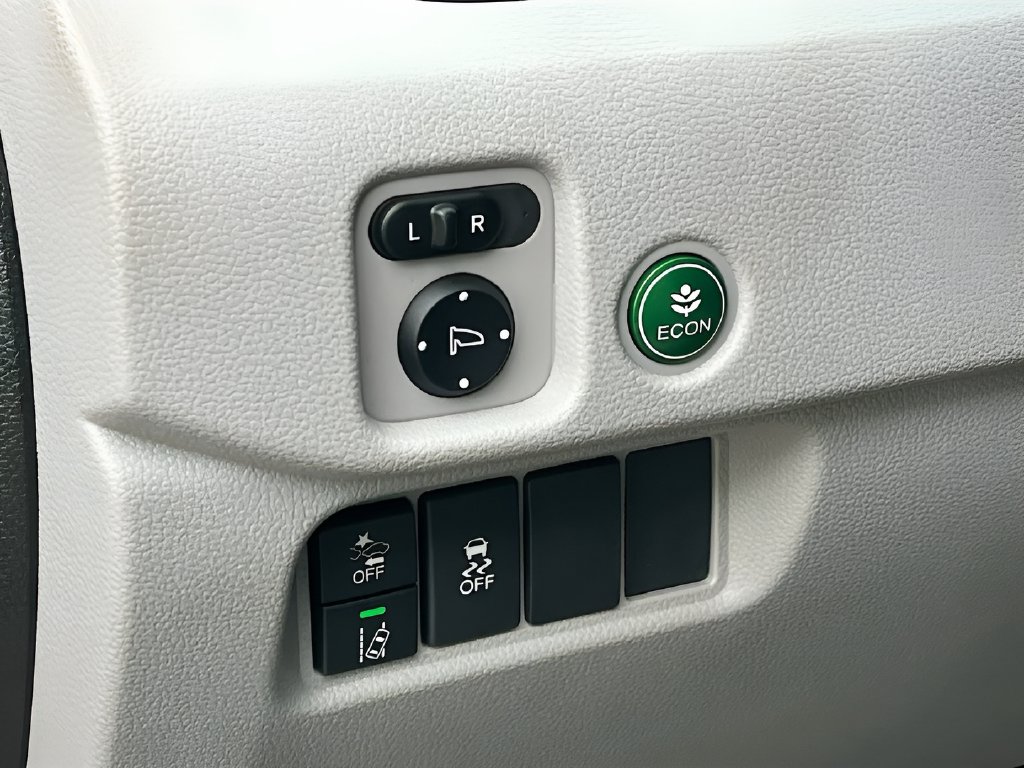 2022 Honda Pilot photo 10 of 33