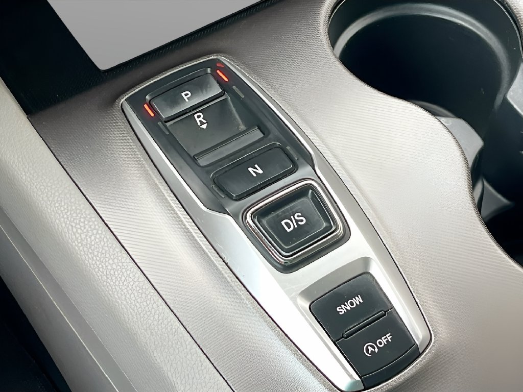2022 Honda Pilot photo 16 of 33