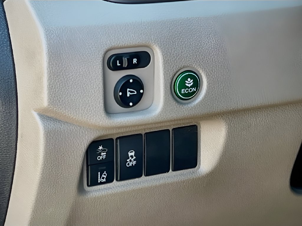 2022 Honda Pilot photo 10 of 33