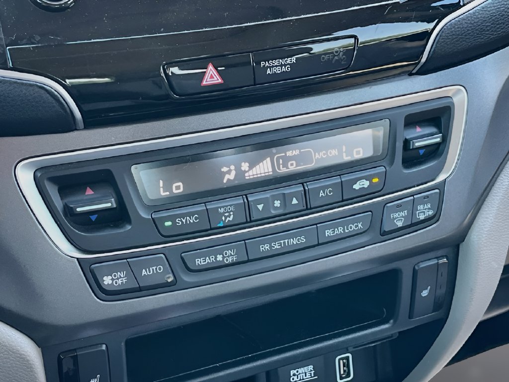 2022 Honda Pilot photo 15 of 33