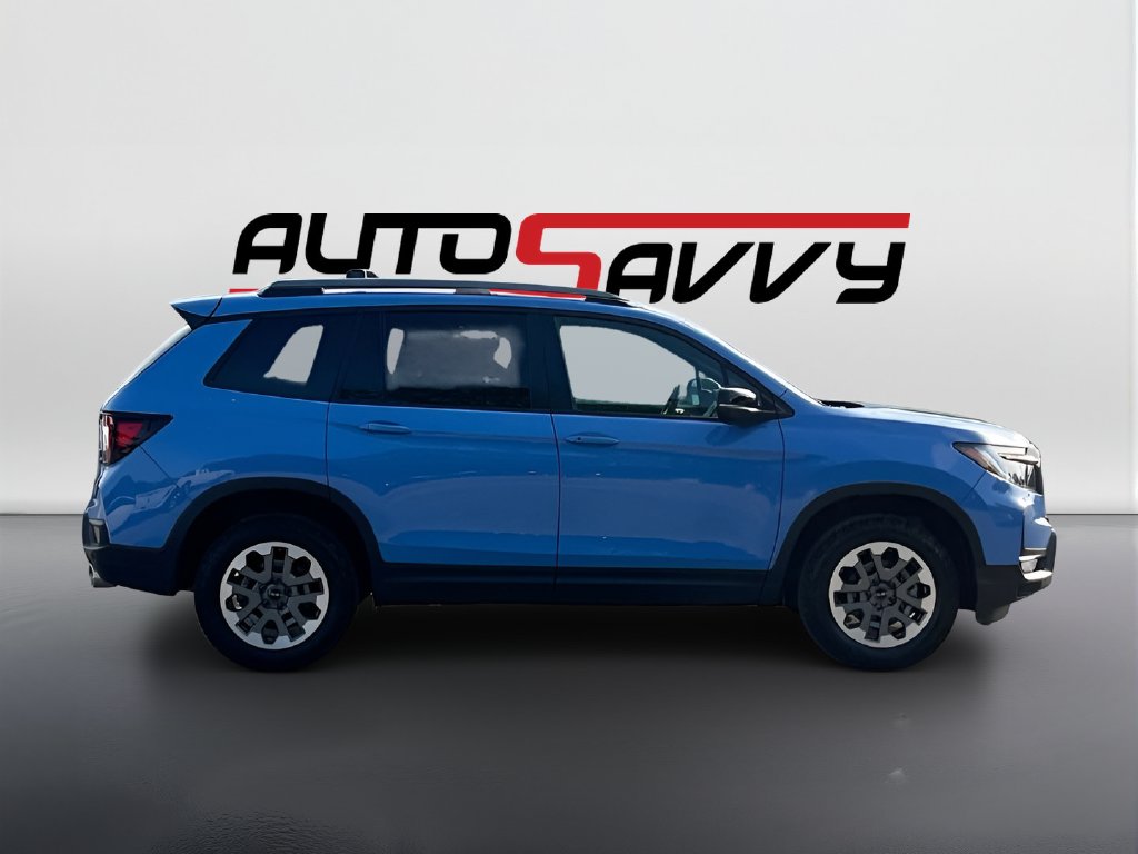 2025 Honda Passport photo 8 of 32