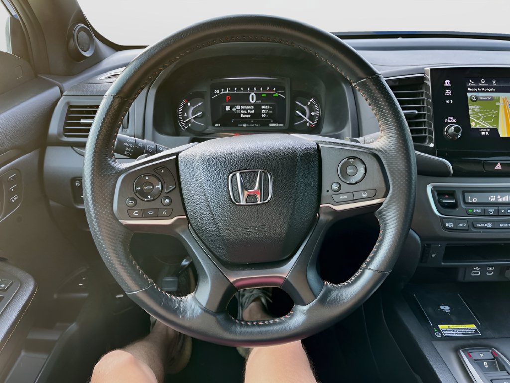 2025 Honda Passport photo 11 of 32