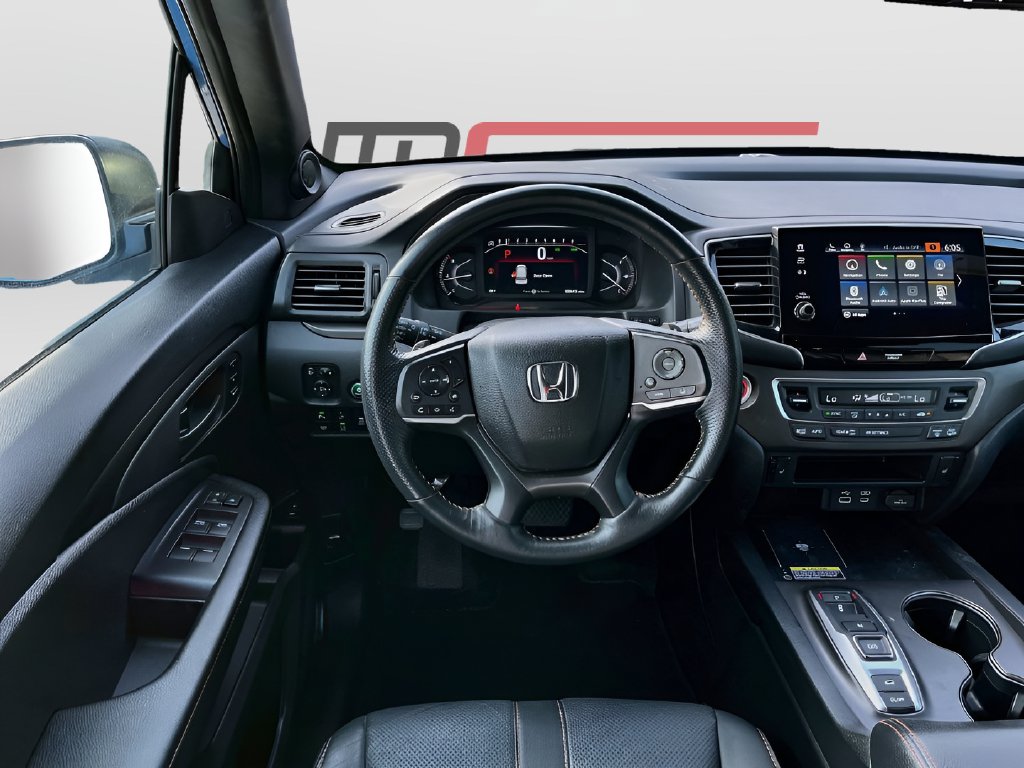 2025 Honda Passport photo 22 of 32