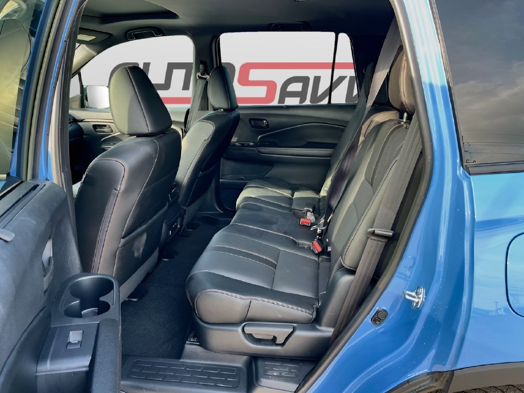2025 Honda Passport photo 24 of 32
