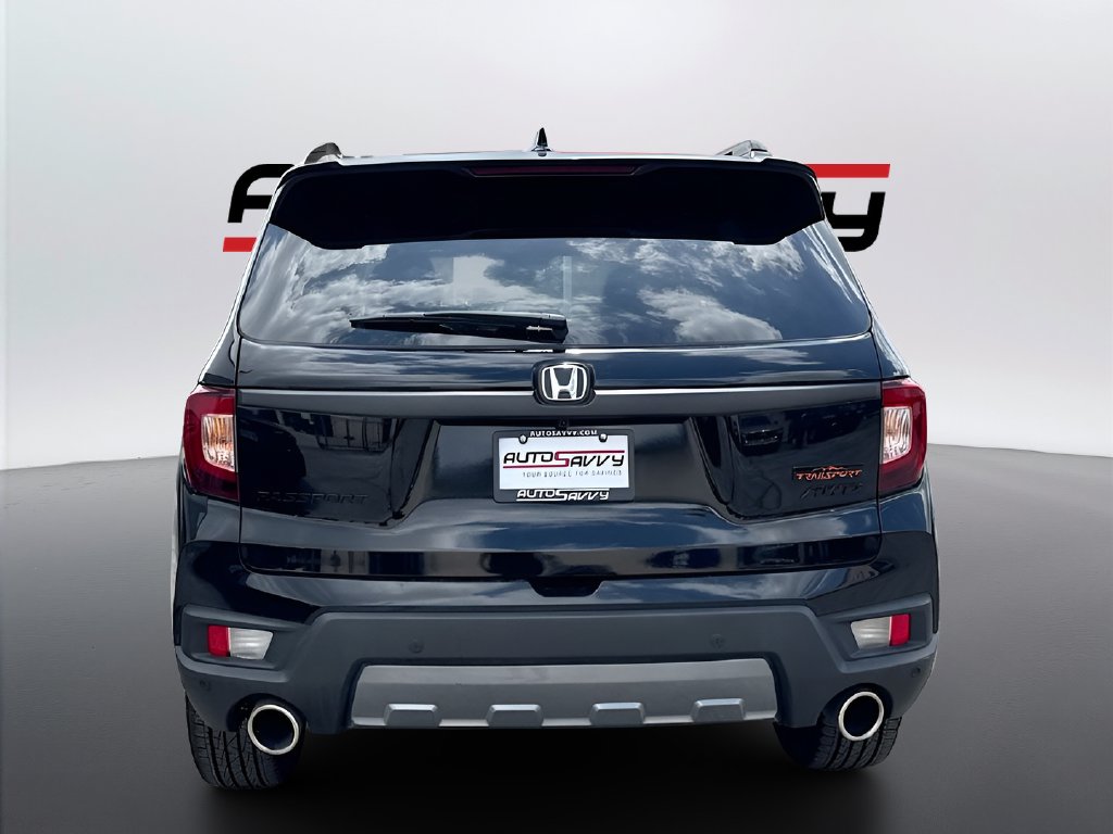 2023 Honda Passport photo 6 of 33