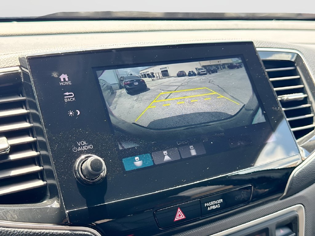 2023 Honda Passport photo 14 of 33