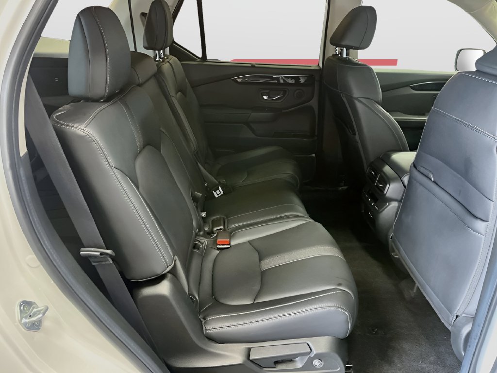 Used 2025 Platinum White Pearl Honda EX-L image 27