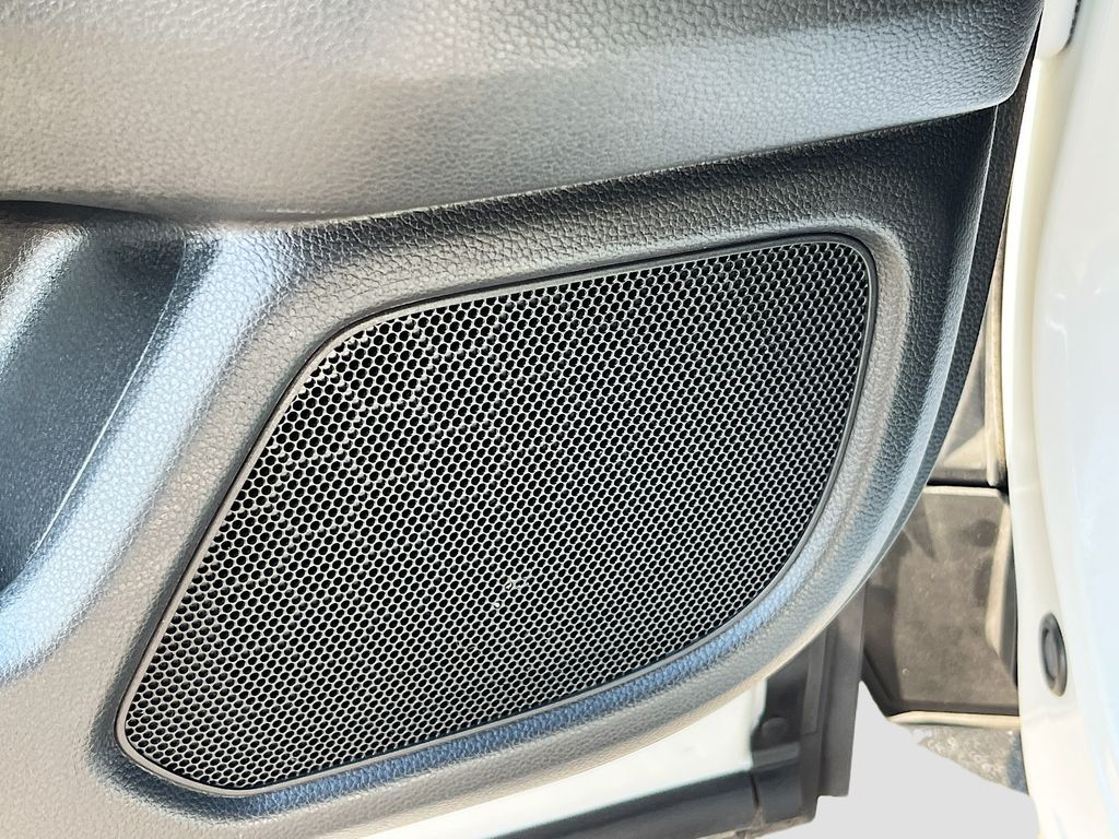 2025 Honda Pilot photo 18 of 34