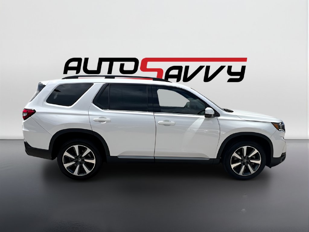 2024 Honda Pilot photo 8 of 35