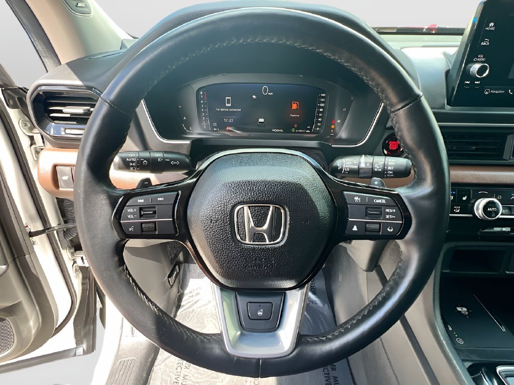 2024 Honda Pilot photo 11 of 35