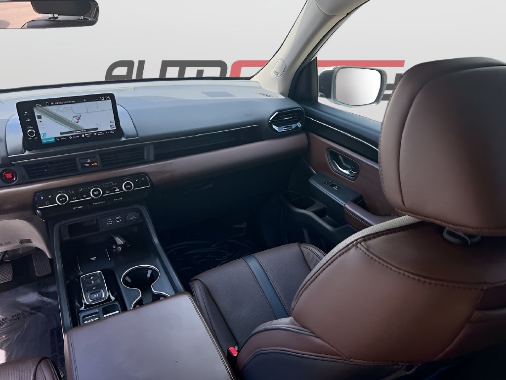 2024 Honda Pilot photo 25 of 35