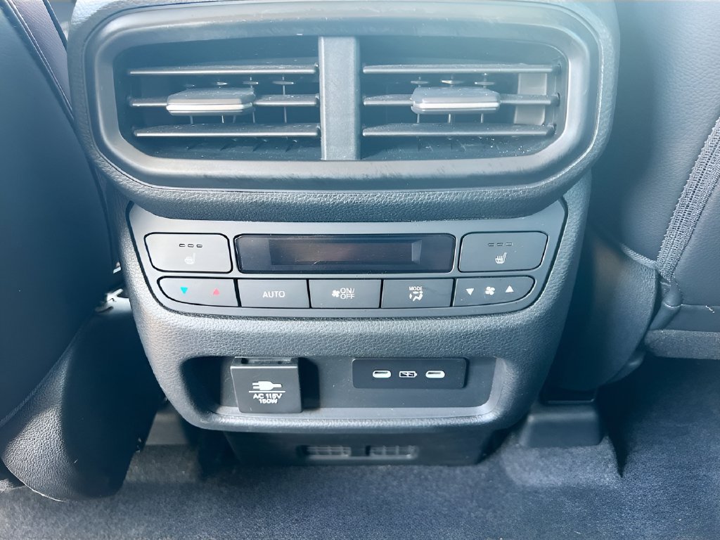 2024 Honda Pilot photo 27 of 35
