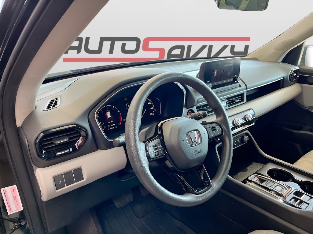 2023 Honda Pilot photo 9 of 30