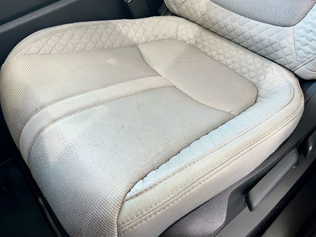 2023 Honda Pilot photo 18 of 30