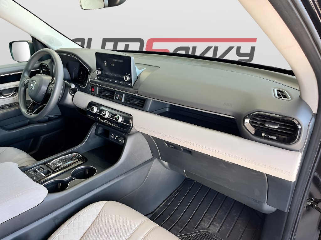 2023 Honda Pilot photo 27 of 30