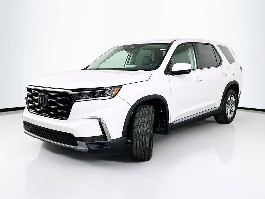 2025 Honda Pilot photo 2 of 27