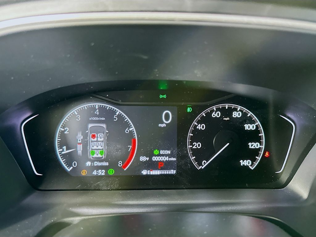2025 Honda Pilot photo 12 of 27