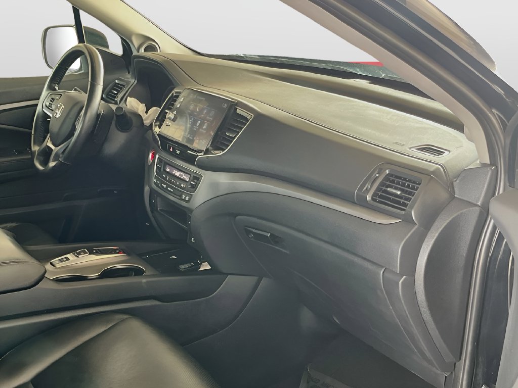2025 Honda Ridgeline photo 29 of 32