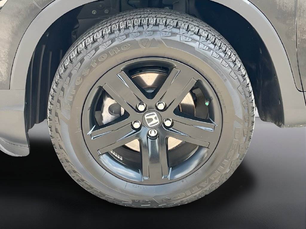 2025 Honda Ridgeline photo 31 of 32