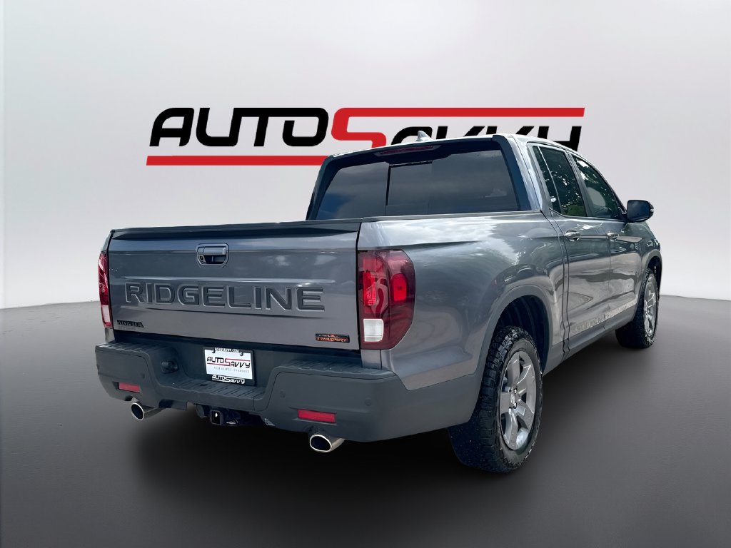 2025 Honda Ridgeline photo 7 of 33