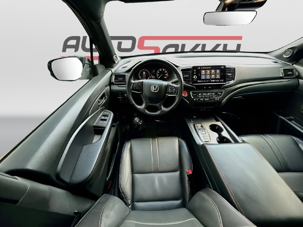 2025 Honda Ridgeline photo 23 of 33