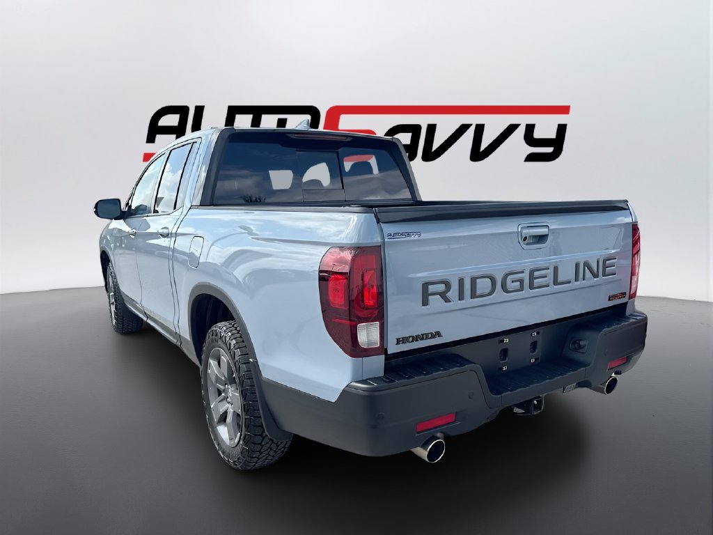 2025 Honda Ridgeline photo 5 of 32