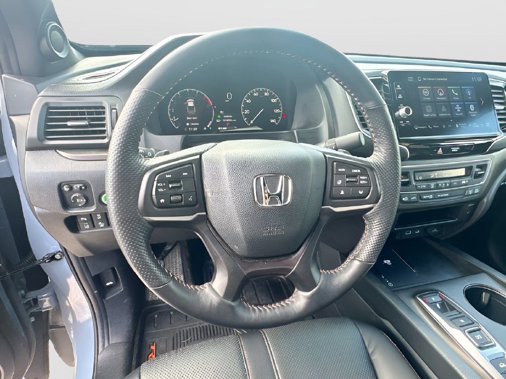 2025 Honda Ridgeline photo 11 of 32