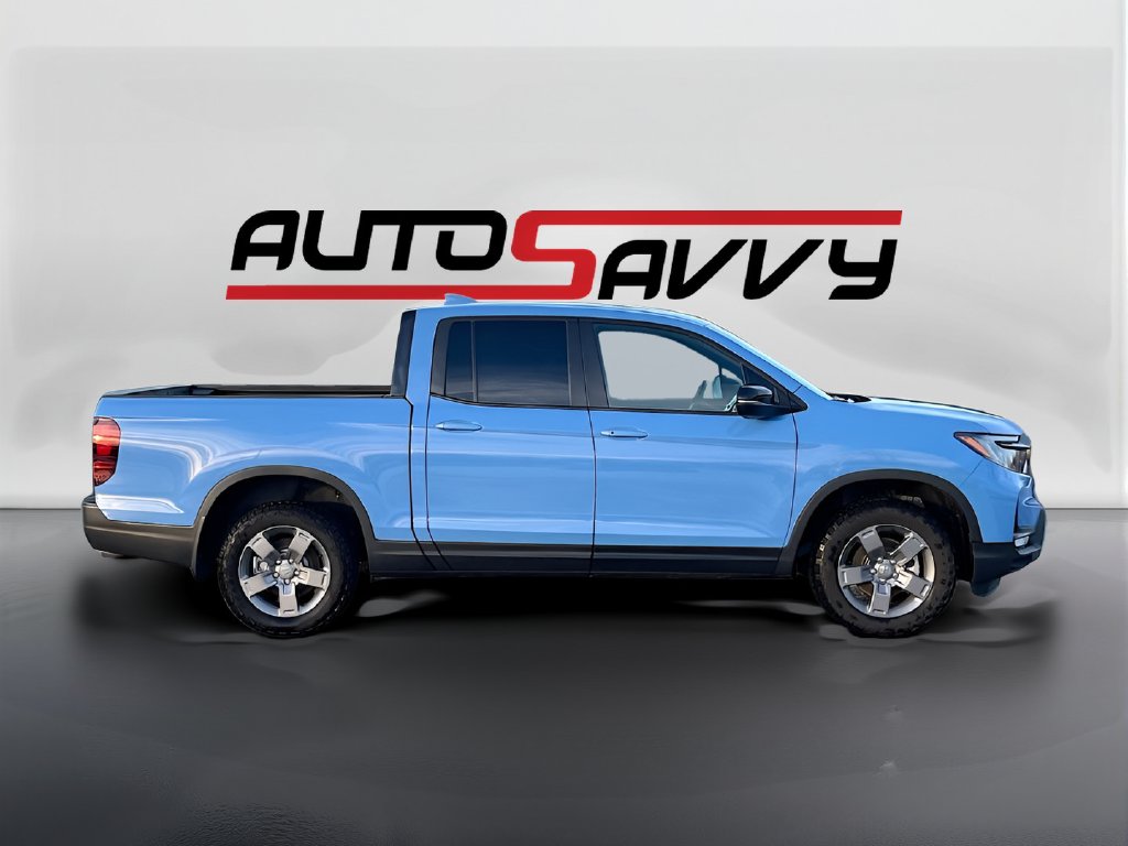 2025 Honda Ridgeline photo 8 of 34