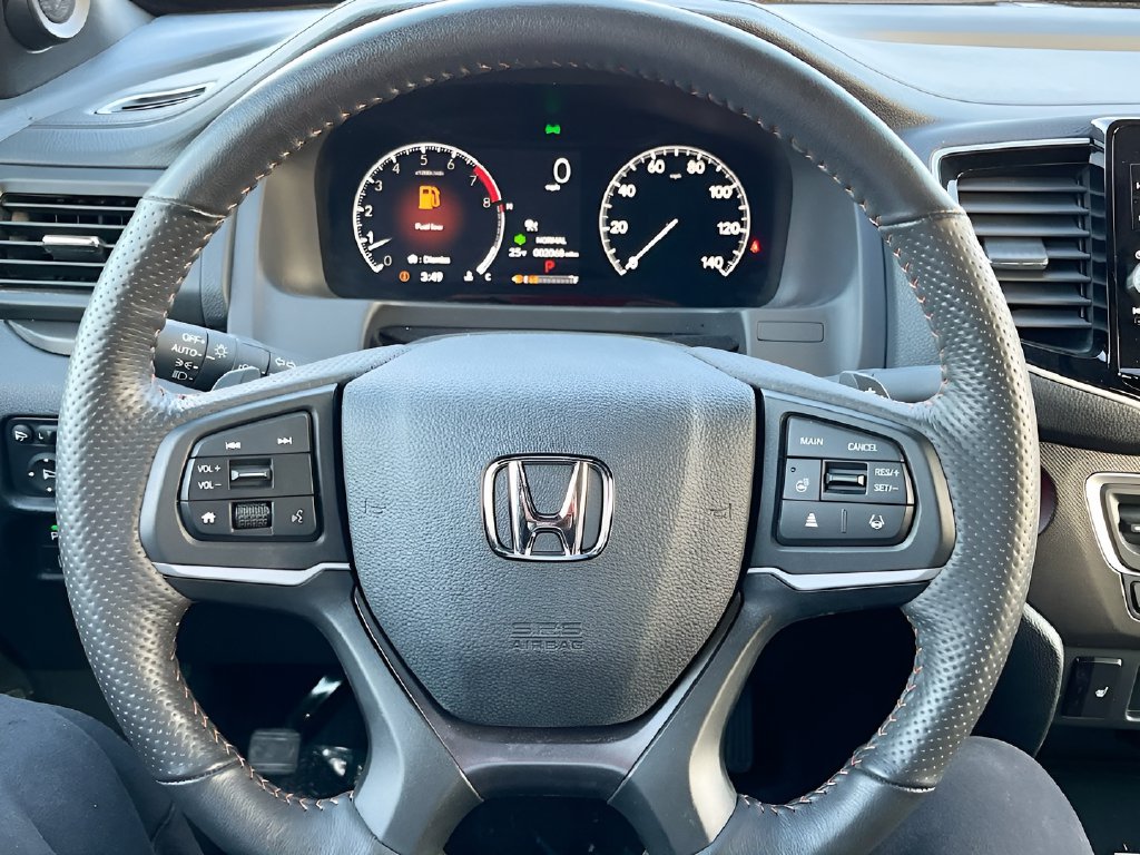2025 Honda Ridgeline photo 11 of 34